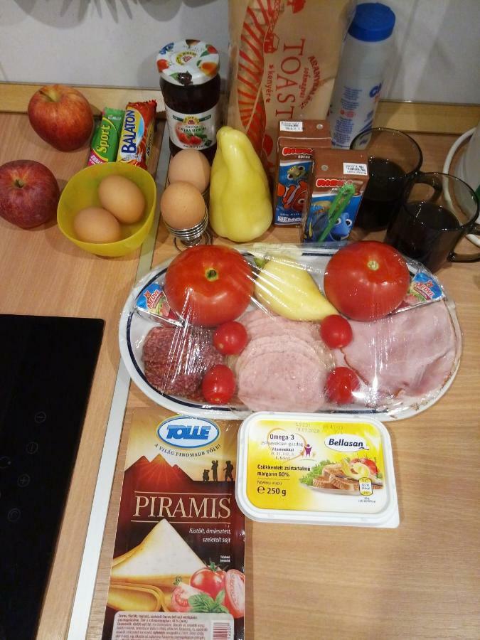 Kalvin Ter Budapešť